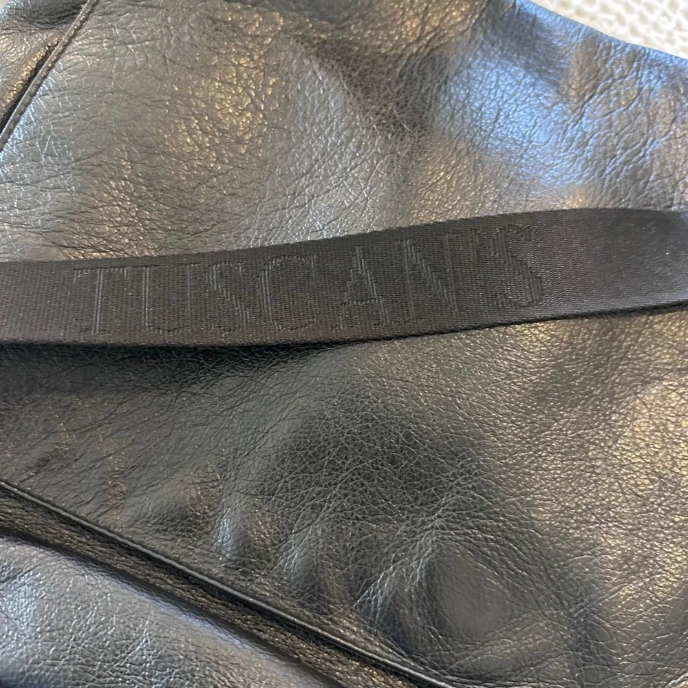 Tuscan's Black Pebbled Leather Messenger Bag Adjustable Crossbody Italy